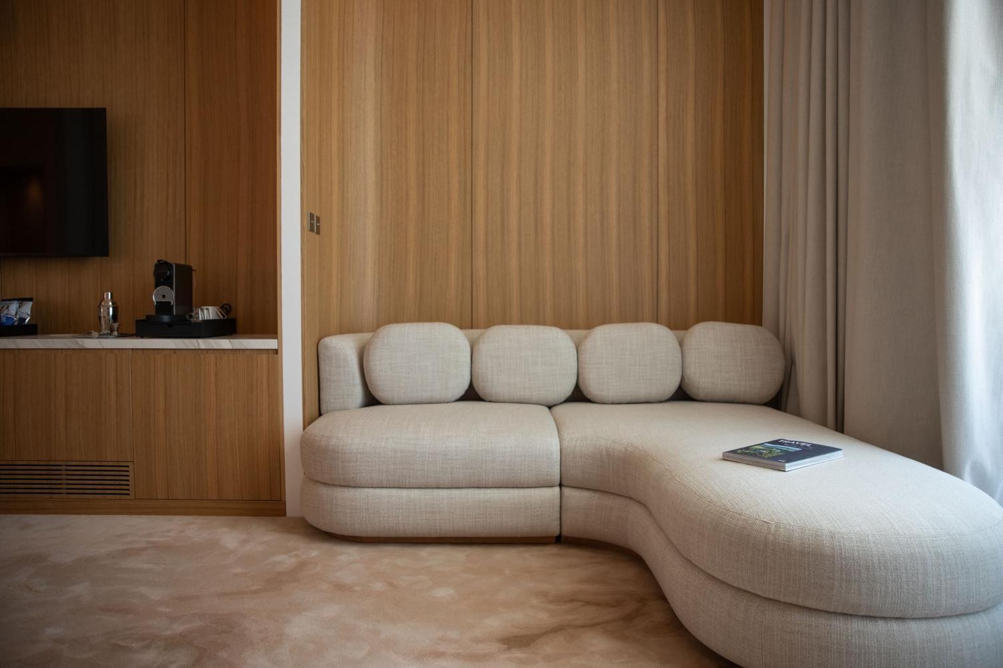 โดแมน เดอ แวร์ชอง Hotel คาสเตลนู-เลอ-เลซ์ ภายนอก รูปภาพ
