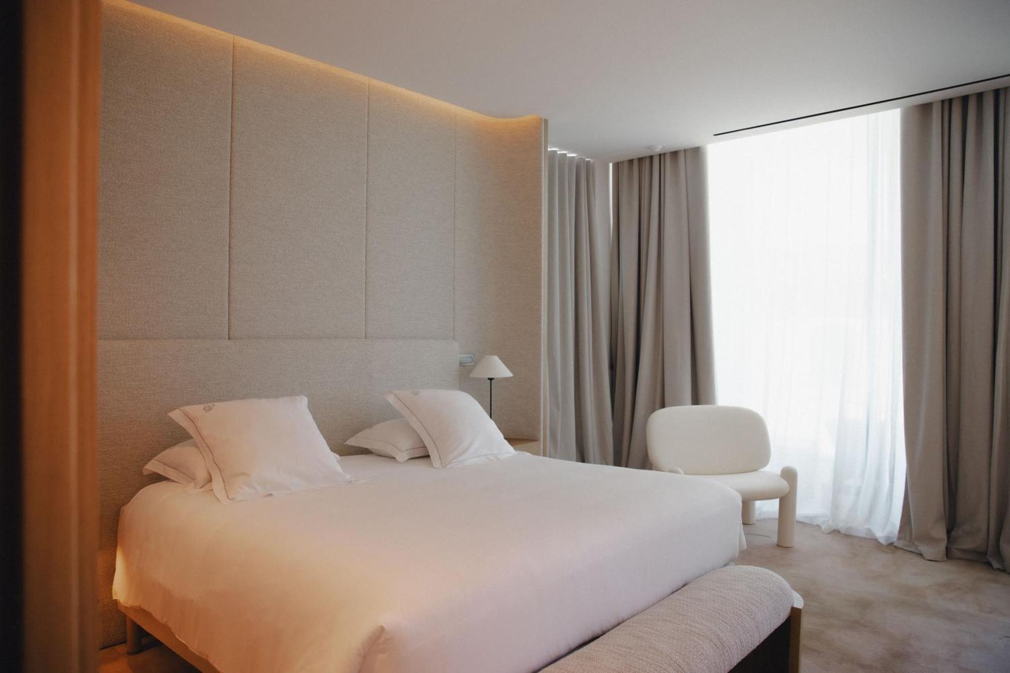 โดแมน เดอ แวร์ชอง Hotel คาสเตลนู-เลอ-เลซ์ ภายนอก รูปภาพ